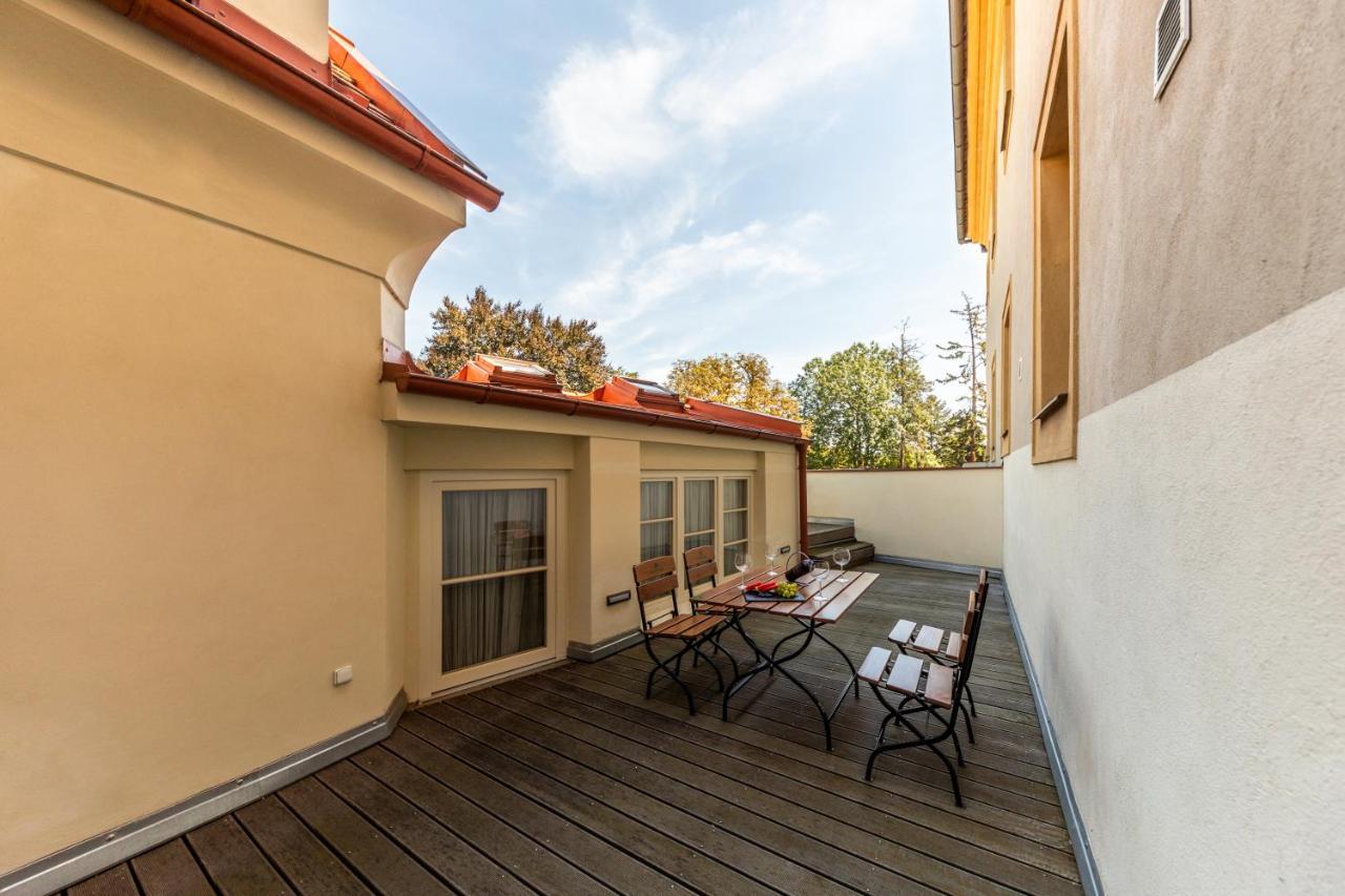 Aparthotel Tycho De Brahe Prague Exterior photo